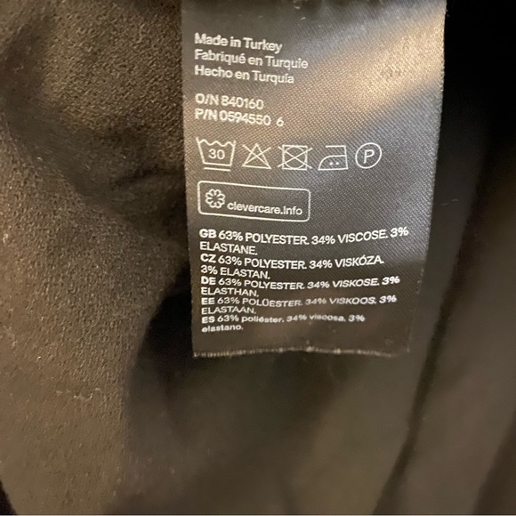 H&M Asymmetric Top - Picture 4 of 5